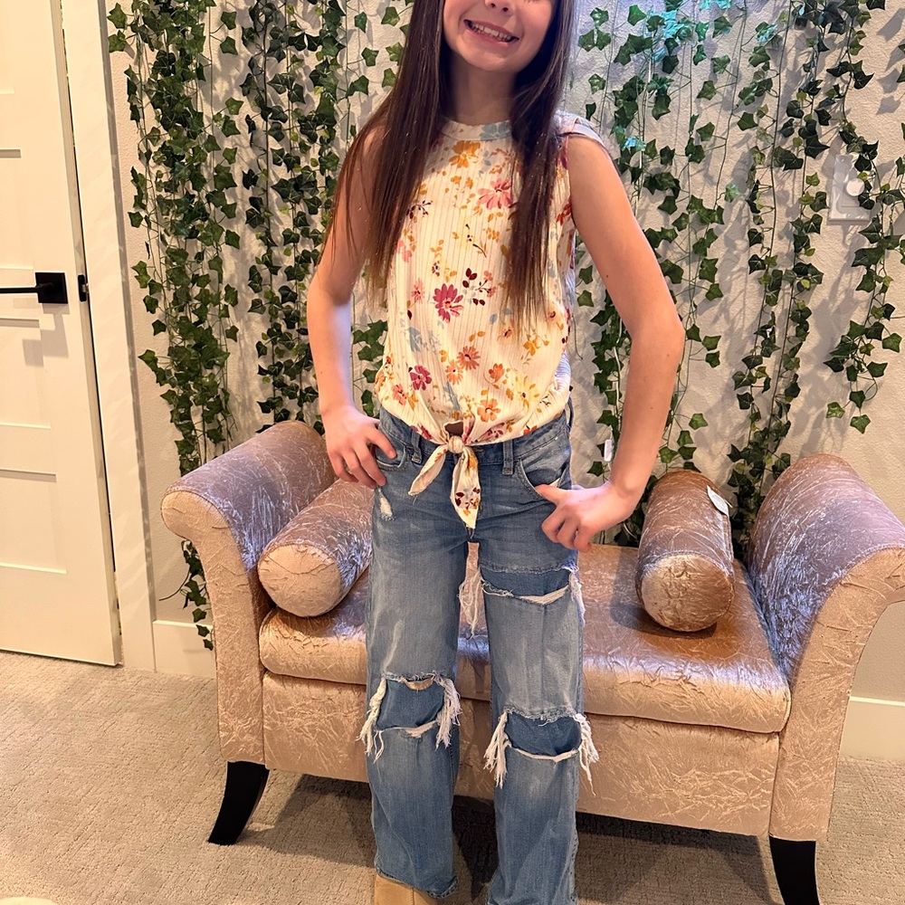 Abercrombie Kids Light Blue Distressed Jeans
